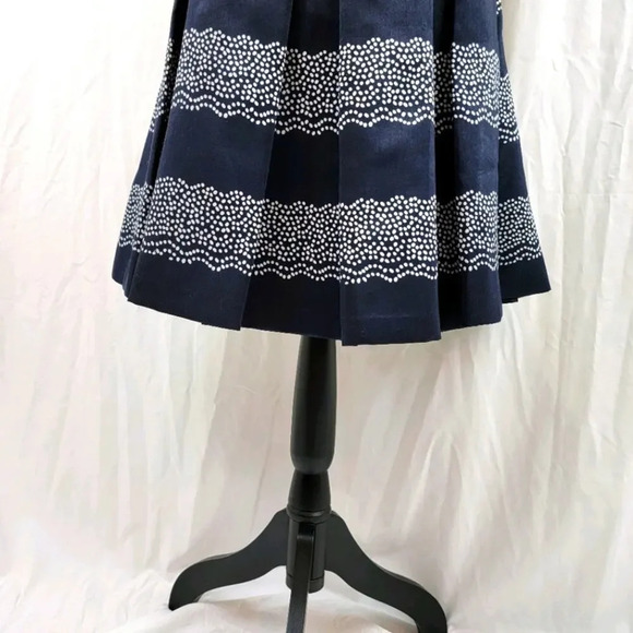 JULIAN TAYLOR Women's Mixed Fabric Pleated Striped Tea Dress Size 12 Navy Blue - Picture 6 of 16